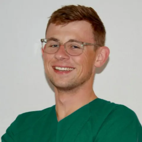 Dr. Philip Stapmanns